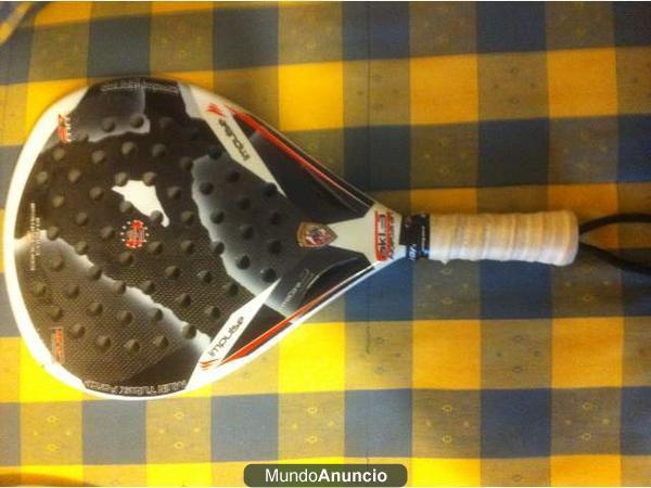 Vendo pala padel akkeron aldebaran 3.1