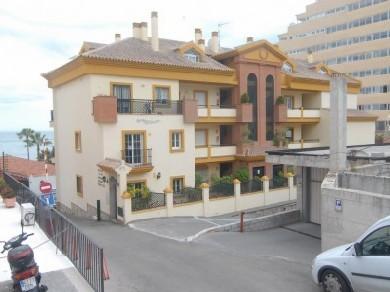 Apartamento con 2 dormitorios se vende en Benalmadena Costa, Costa del Sol