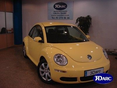 VOLKSWAGEN NEW BEETLE 1.6 GASOLINA - Barcelona