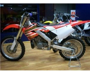 HONDA CR 250