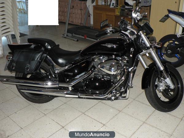 Suzuki intruder m800