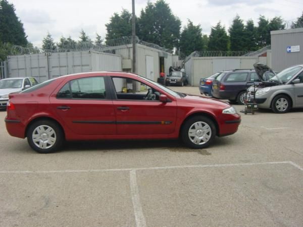 Renault Laguna 1.9 DCI 104 cv