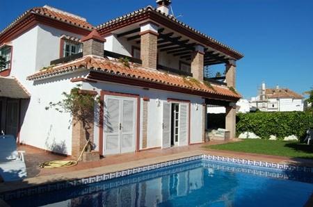 Villas a la venta en The Golden Mile Costa del Sol