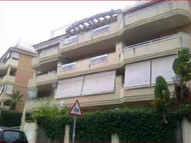 Apartamento con 3 dormitorios se vende en Benalmadena Costa, Costa del Sol