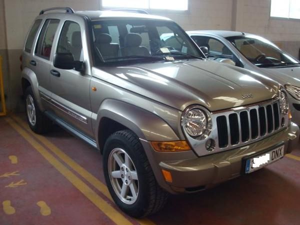 Jeep Cherokee 2.8 CRD Limited Aut. (2005-impecable-163cv-techo solar -cuero,etc)