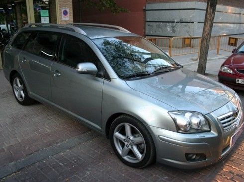 Toyota Avensis Wagon 2.2 D4-D EXECUTIVE