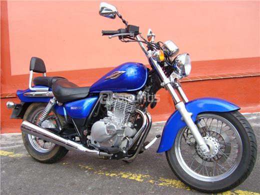 VENDO SUZUKI MARAUDER 250 (Agosto 2005)