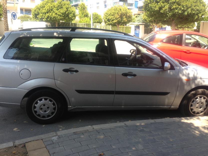 Vendo Ford Focus en buen estado.