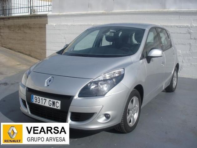 RENAULT SCENIC 1.5 DCI DYNAMYQUE