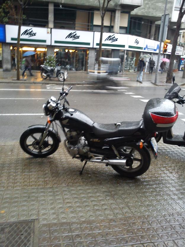 Vendo Honda CB 