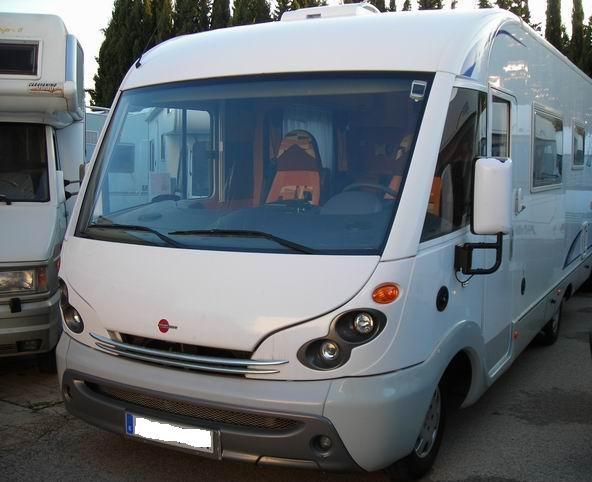 AUTOCARAVANA BURSTNER I681 ELEGANCE