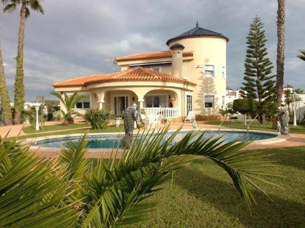 Chalet en venta en Orihuela Costa, Alicante (Costa Blanca)