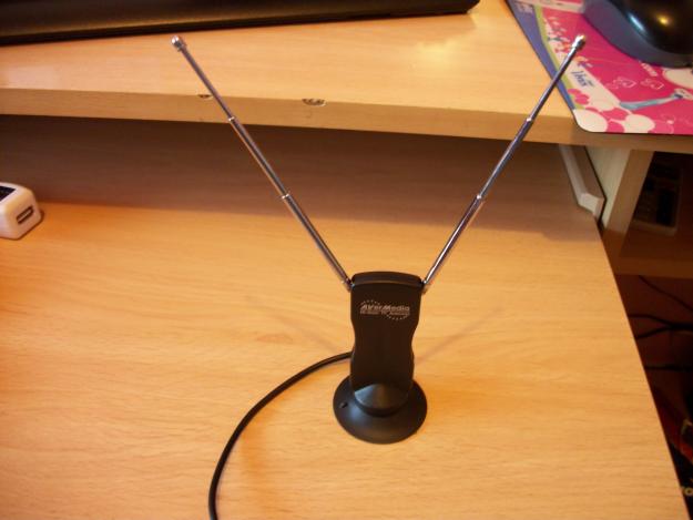 Vendo Antena TDT Para PC AVer TV Series (AverMedia)