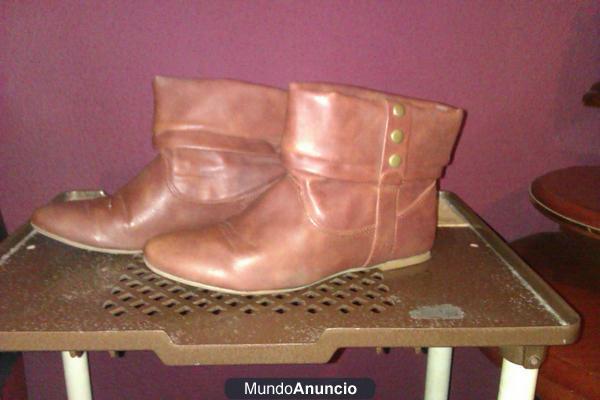 Botines marrones