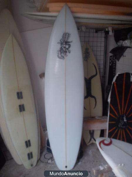 Tabla de surf inicio Nueva Epoxi 7.1 con quillas 190€!