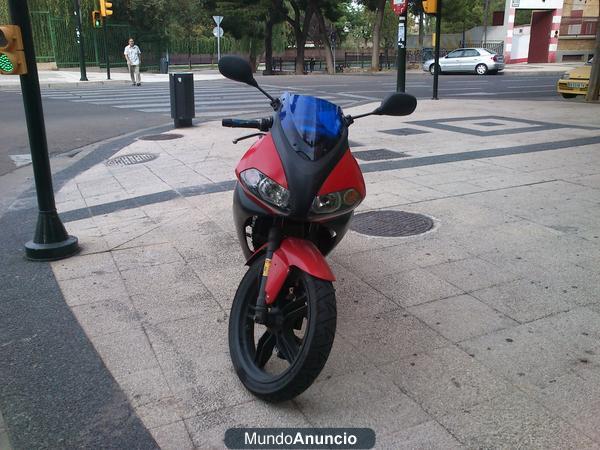 Vendo Yamaha o cambio por coche aceptable