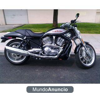 VENDO HARLEY DAVIDSON STREET VROD 13900€