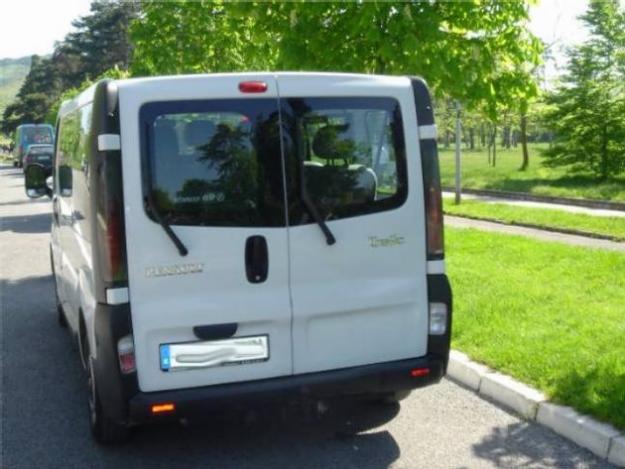 Venta de Renault Trafic '02 en Vitoria