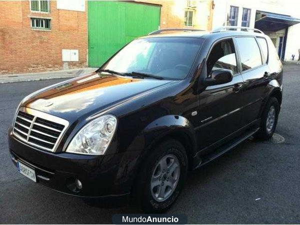 SsangYong REXTON 270 Xdi Limited *12 Meses de