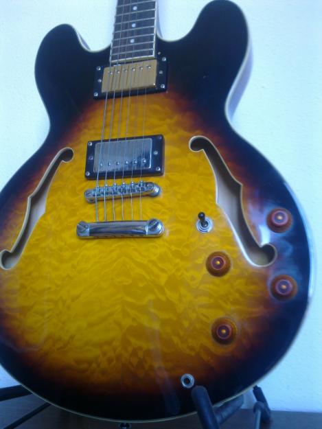 VENDO GUITARRA TIPO GIBSON ES-335, REBAJADA!!!