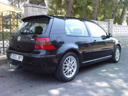 Volkswagen Golf gti edicion especial en Castellon