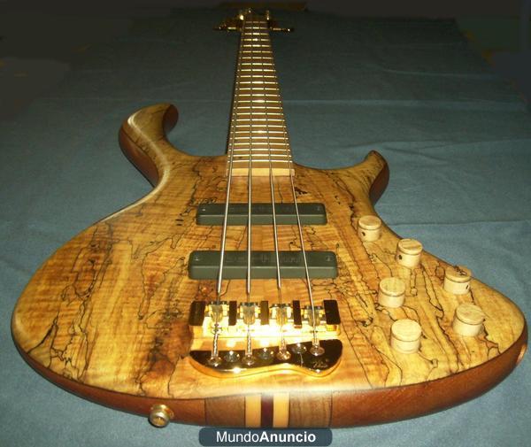 bajo de luthier