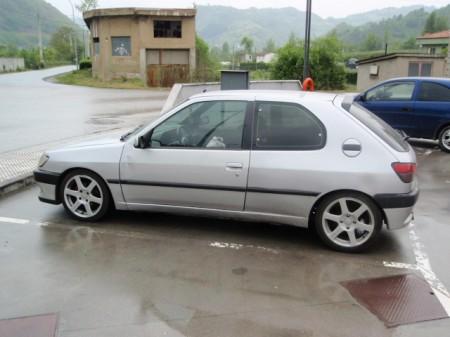 Peugeot 306 xsdt en ASTURIAS