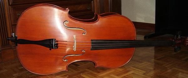 SE VENDE VIOLONCELLO (CHELO) 4/4