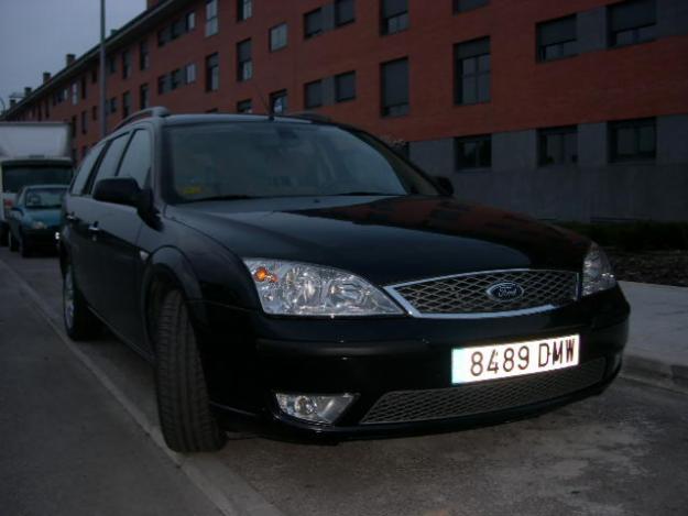 FORD Mondeo Ghia 2.0i -05