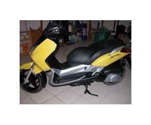 YAMAHA X-MAX