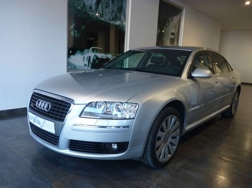 Audi A8 L4.2 QUATTRO TIPTRONIC 4P