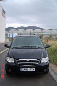 CHRYSLER VOYAGER EXECUTIVE - Barcelona