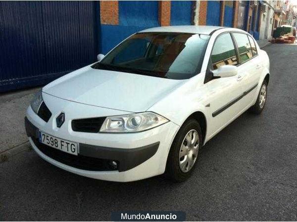 Renault Megane 1.5dCi Emotion 105 eco2* 12 M