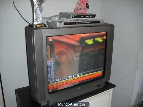 Vendo 3 televisores 30 pulgadas