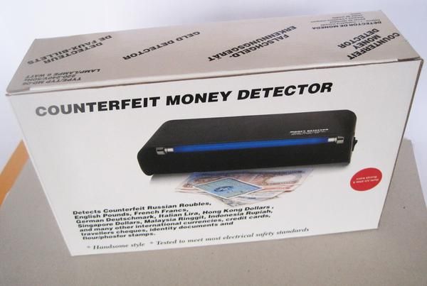 : DETECTOR DE BILLETES FALSOS. lampara 6 Watts. CALIDAD