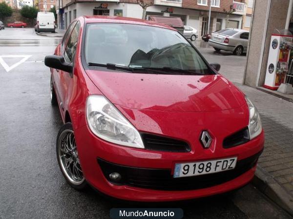 Renault Clio 1.5DCI Pack Authen. eco2