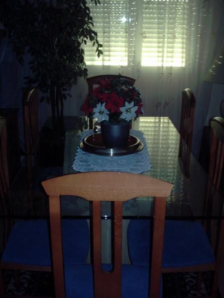 conjunto de mesa y sillas