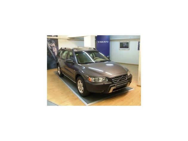 VOLVO XC70 2.5T SUMMUM