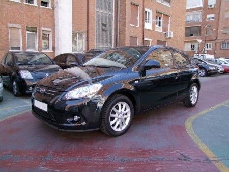 KIA CEED 1.6 CRDI EMOTION 115 CV - Madrid