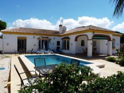 Chalet en alquiler de vacaciones en Chiclana de la Frontera, Cádiz (Costa de la Luz)