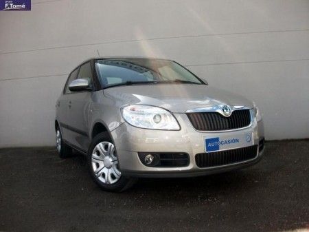 SKODA FABIA 1.2 YOUNG - Madrid