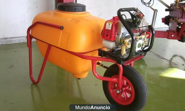 FUMIGADORA NUEVA. 5HP. GARANTÍA. 425 EUROS.