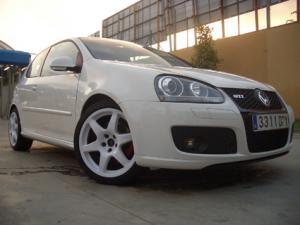 Golf GTI DSG 200cv 05´