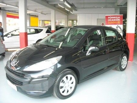 PEUGEOT 207 1.4 CONFORT 75CV 5P  - Barcelona