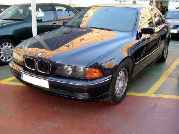 Venta de coche BMW 530 D Aut. 4/5-Puertas '99 en Madrid