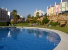 Apartamento con 3 dormitorios se vende en Casares Costa, Costa del Sol - mejor precio | unprecio.es