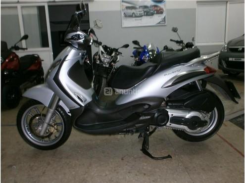 PIAGGIO beverly 400