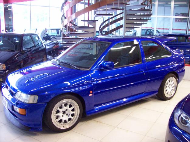 ESCORT COSWORTH CON MAS DE 10.000 EUROS EN PREPARCION