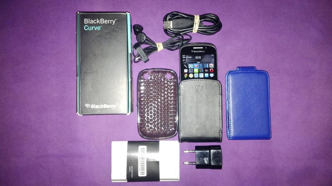 Vendo Blackberry 9320 Liberada con todos sus accesorios.