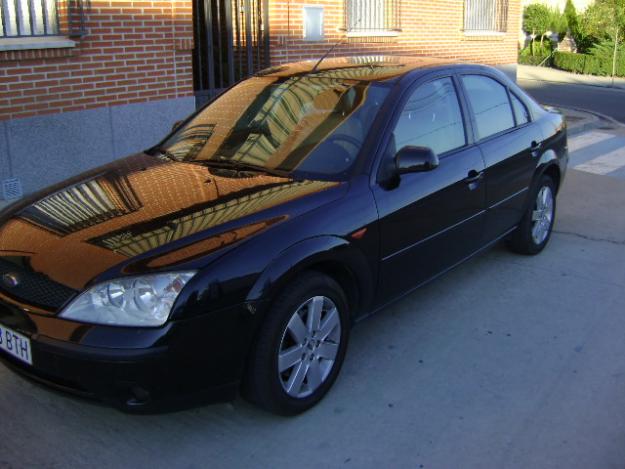 VENDO FORD MONDEO 2.0 115CV GHIA TODOS LOS EXTRAS 2002